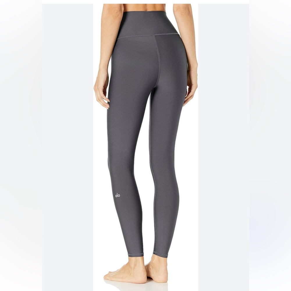 Alo 7/8 airlift high waisted leggings in silver grey Medium